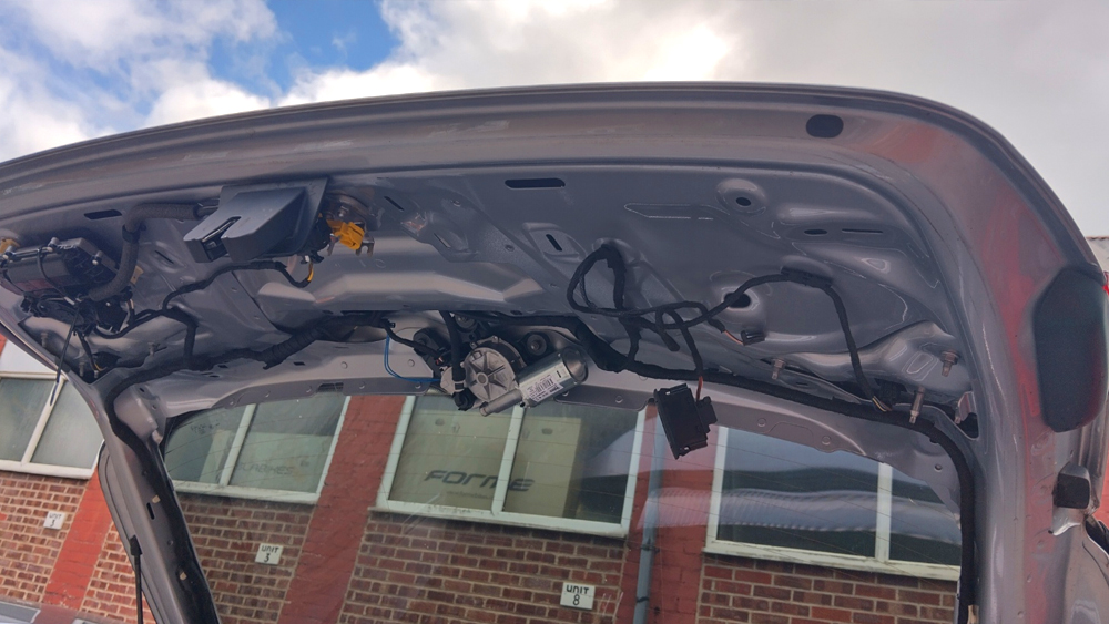 Tricky Tailgate Fix – 2018 Audi A4 Avant TDI